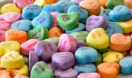 Candy hearts 682 107