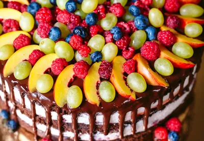 Fresh Fruit Cake