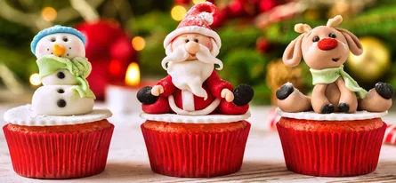 Christmas cupcake trio 48 04