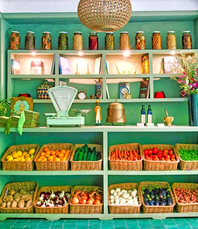 Market Shelf Display