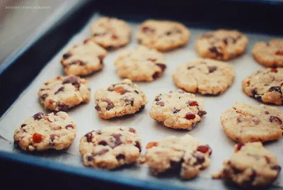 Chocolate Chip Cookies Baking