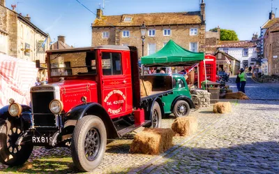 Old vehicles, antique car, outdoor market, vintage cars, hay bales