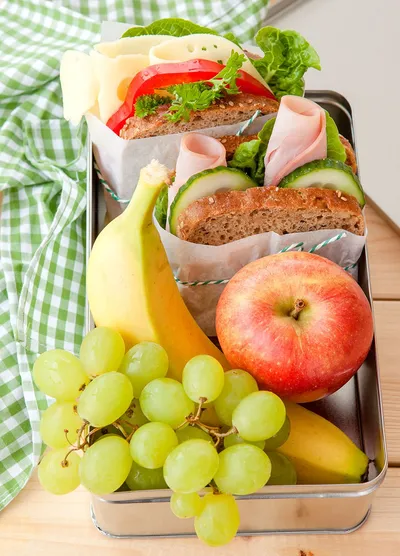 Lunch Time Fruit and Veggie Delight