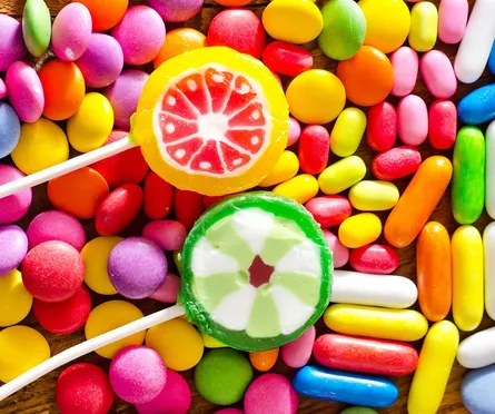 Lollipops and candy 682 427