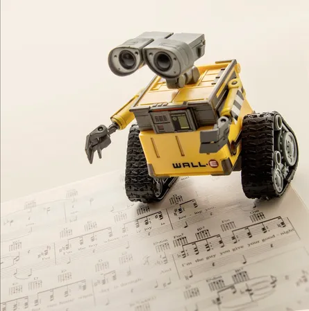 Musical wall e 67 27