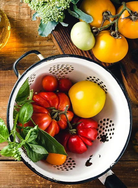 Organic tomatoes 682 477