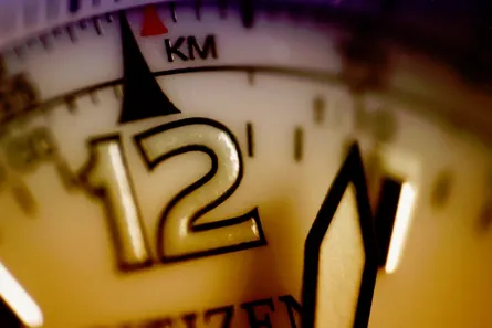 Passing time 158 087