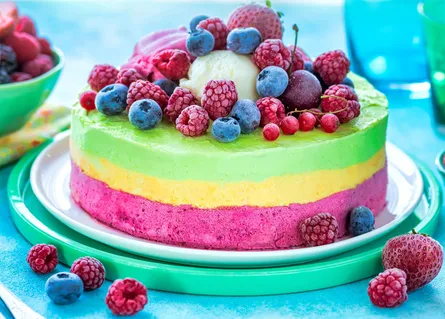Rainbow ice cream cake 682 528