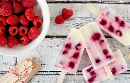 Raspberry Popcicles with Berries