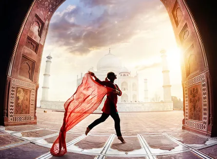 Taj mahal dancer 130 102