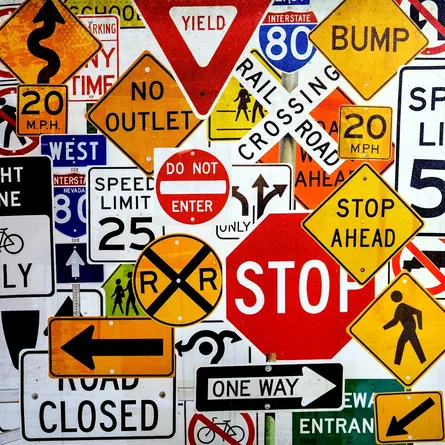 Traffic signs 102 094
