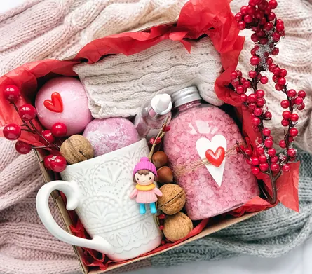 Valentine's Day Gift Box