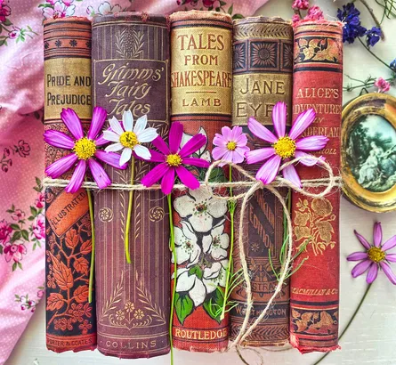 Vintage books, daisies, floral band, pink flowers, old books, antique books, fairy tale book, crafted decoration