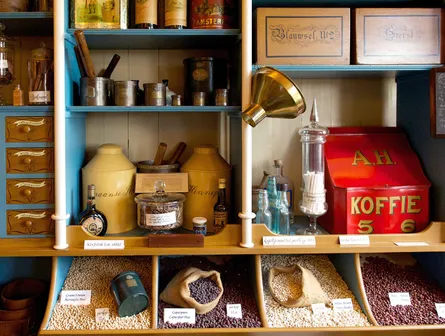 Spice shelf, full of spices